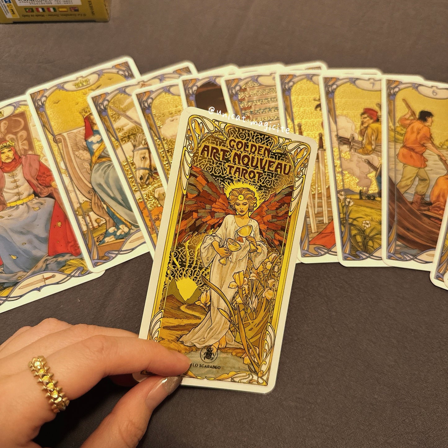 Golden Art Nouveau Tarot