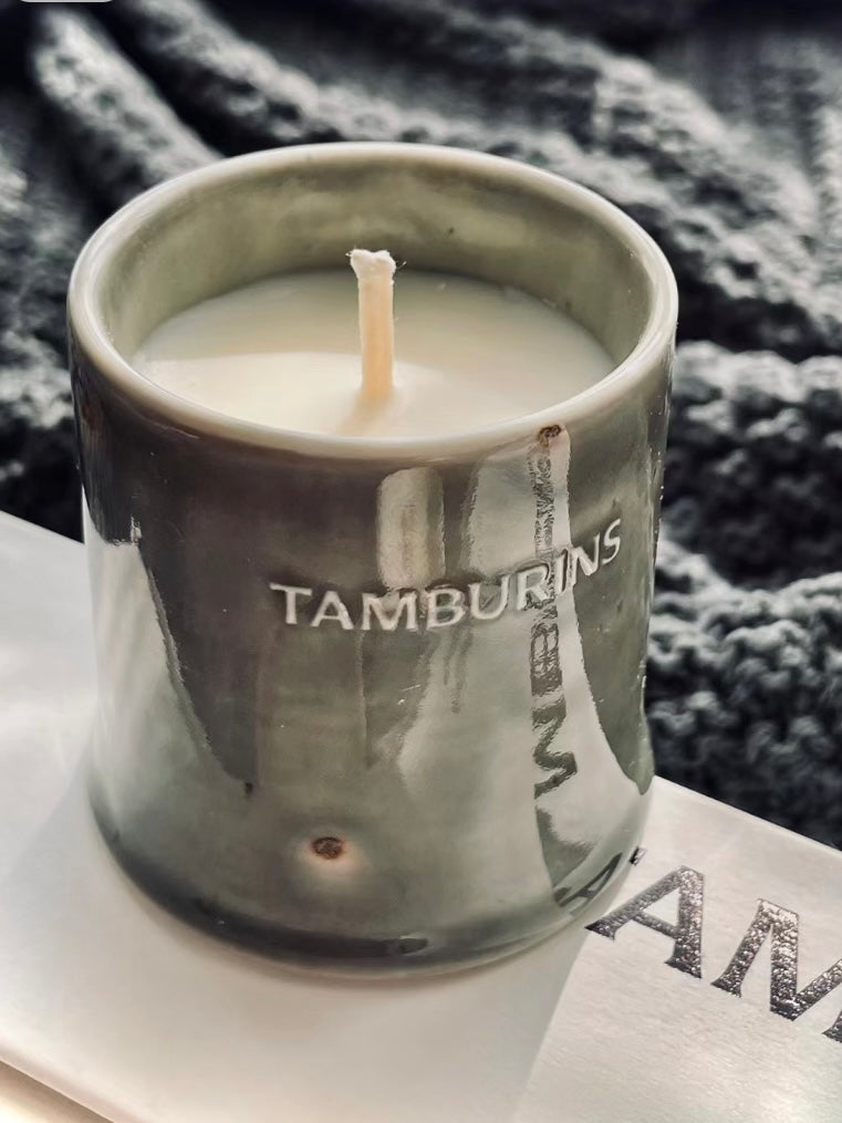 Pre-order - 🕯️TAMBURINS x JENNIE Perfume Candle [Holly Metal