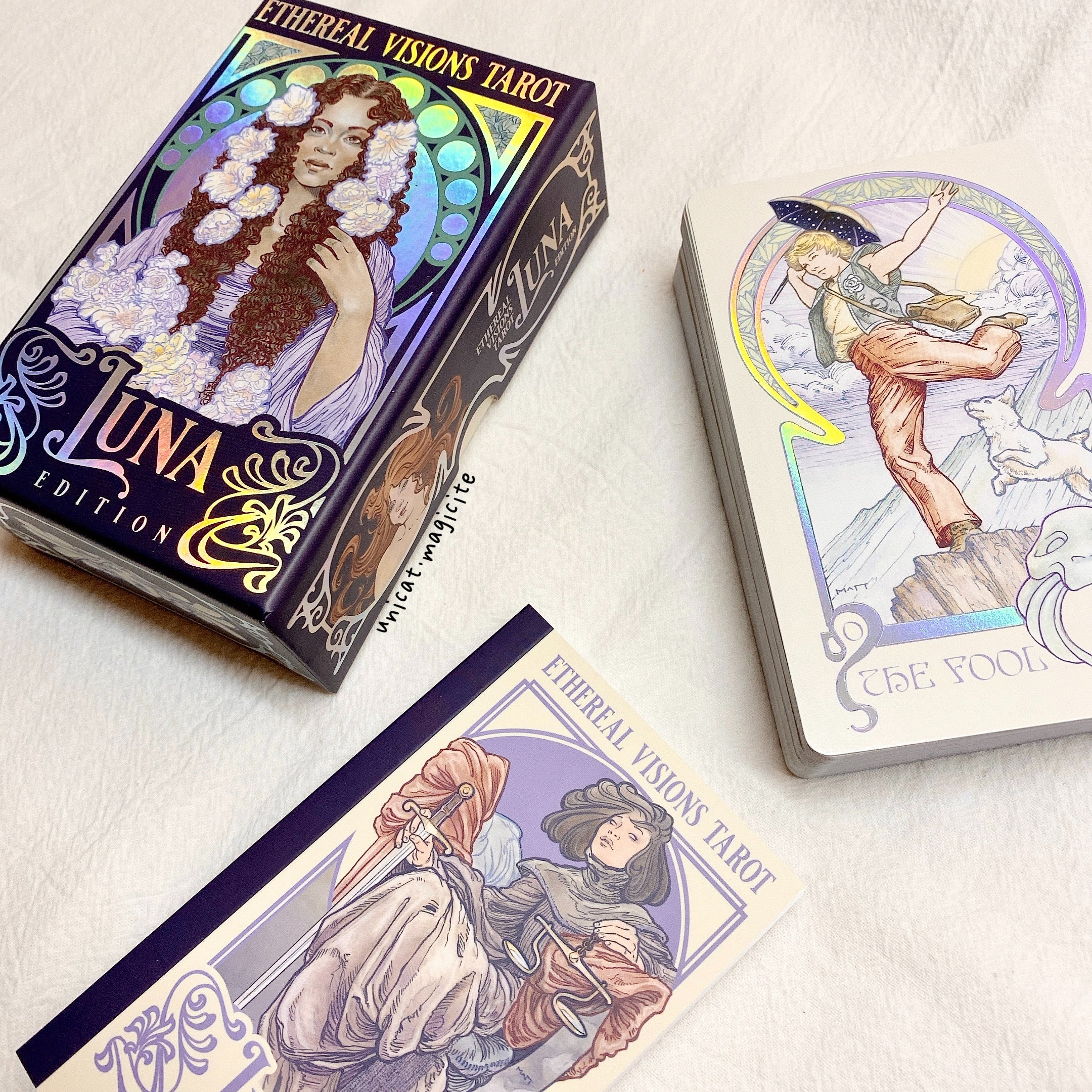 Ethereal Visions Tarot: Luna Edition – Unicat.Magicite